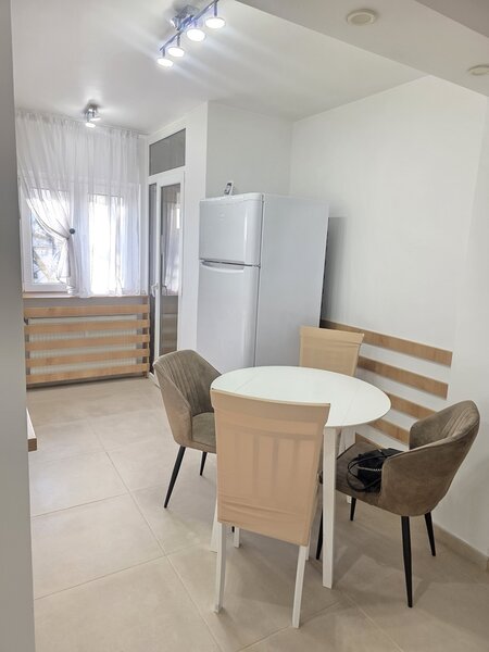 Dorobanti Beller, C-tin Aricescu, Floreasca